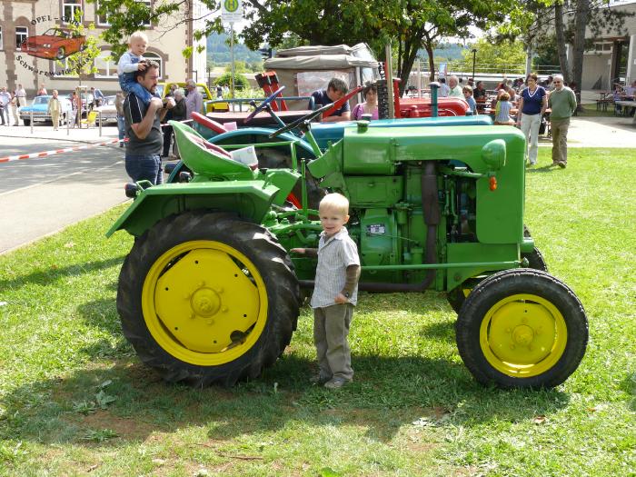 Oldtimertreffen in Rosenfeld 136.jpg